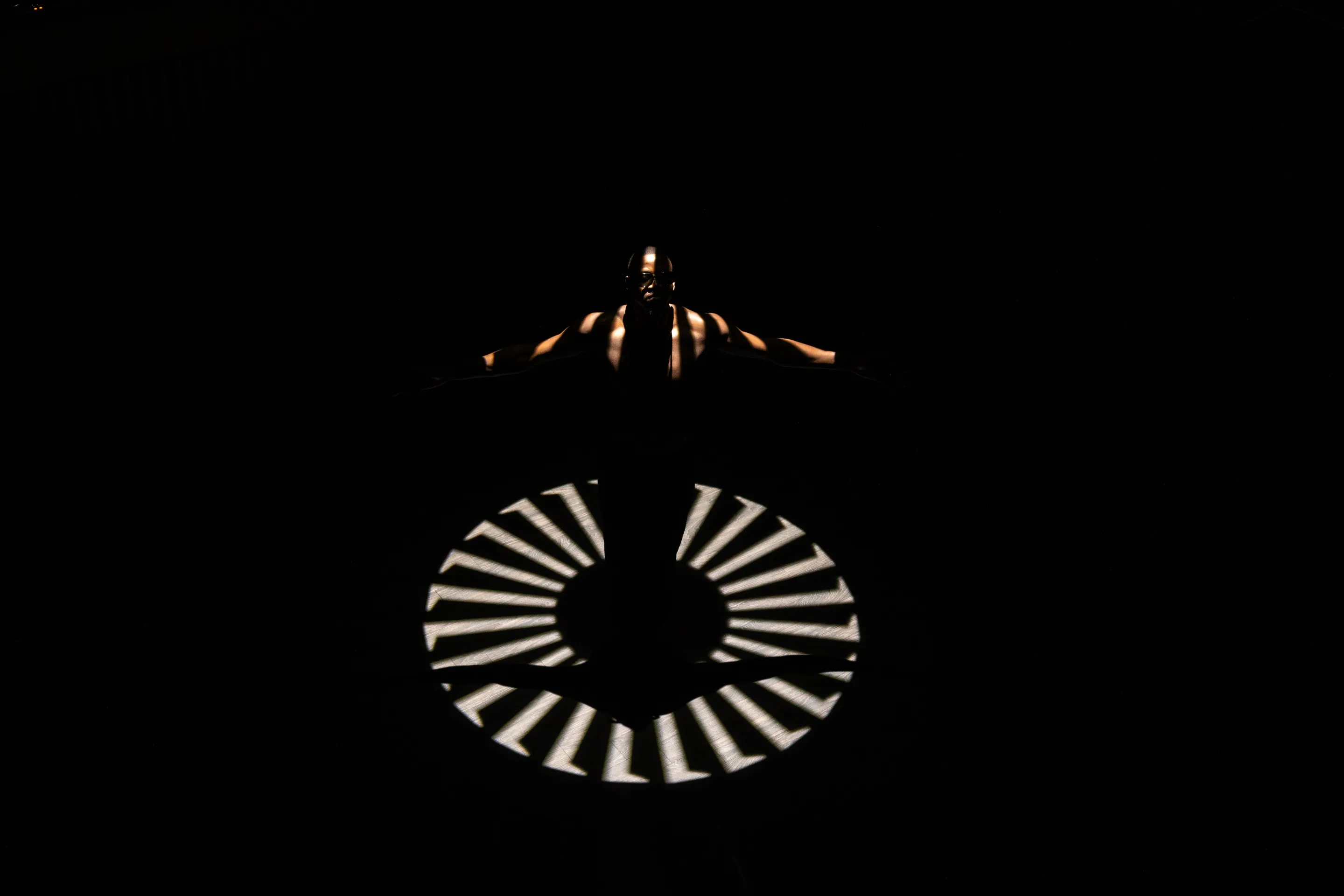 personal branding, lifestyle portrait image, artist, music, profile image