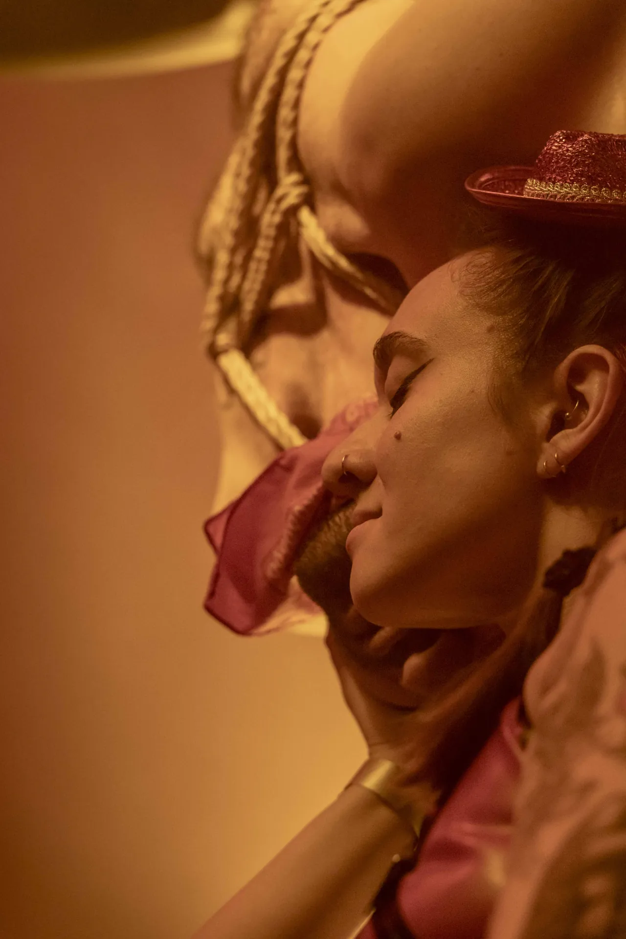 shibari, kink, queer, act