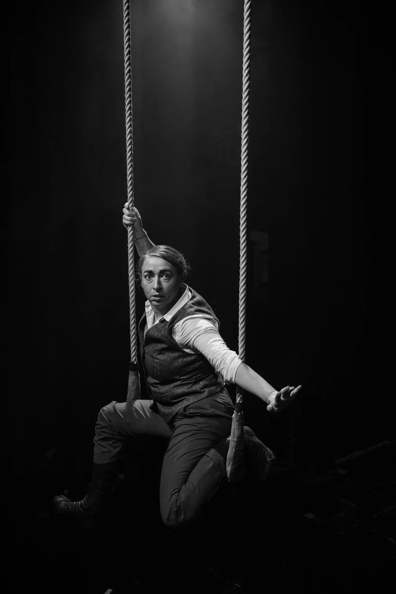 aerial performance, theatre performing art, play, aerial circus act, live performance, acting