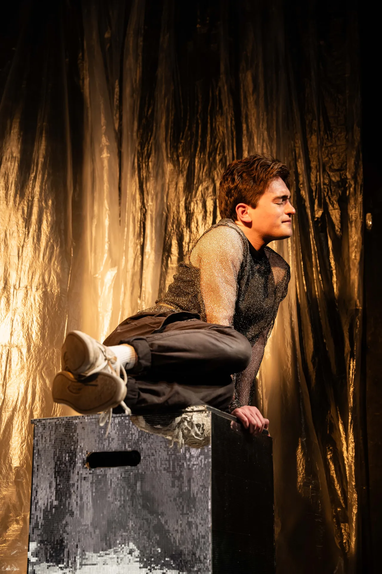 performing art, theatre play, dancer, aerial, show, performers