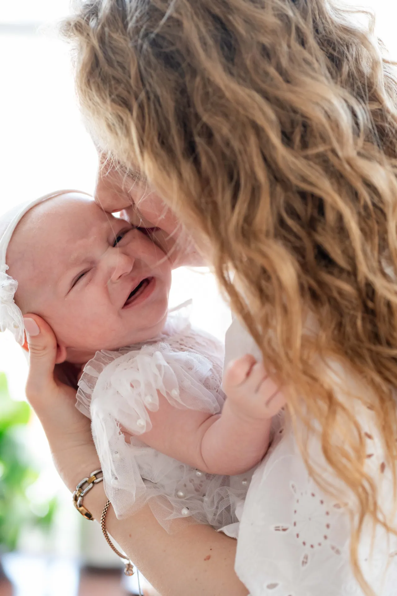 family portrait, newborn, parents, children photoshoot